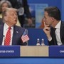 Nato, Rutte primo fan di Trump: &quot;Grazie al 'paparino' stop alla guerra&quot;
