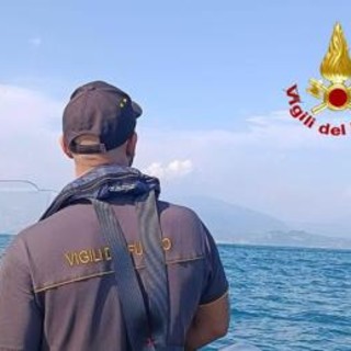 Lago di Garda, ancora senza esito le ricerche del giovane che ha salvato un bimbo inglese di 7 anni
