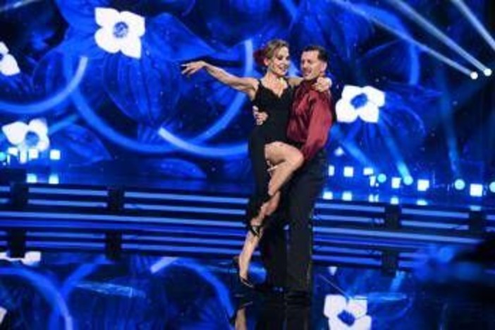 Ballando, lo 'schiaffo' di Pasquale La Rocca dopo la lite D'Urso-Lucarelli