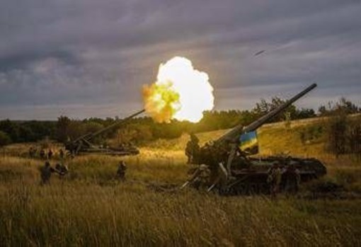 Ucraina, stop limiti di gittata per le armi fornite a Kiev. Cremlino: &quot;Pericoloso&quot;