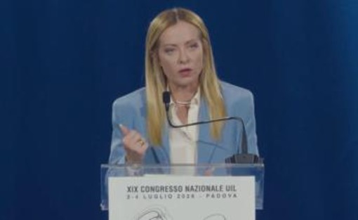 Meloni al congresso della Uil: "Salario giusto una vittoria di tutti i lavoratori, morti sul lavoro una sconfitta" Meloni al congresso della Uil: "Salario giusto una vittoria di tutti i lavoratori, morti sul lavoro una sconfitta"