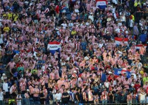 Paraguay, presidente decreta festa nazionale dopo l'impresa ai Mondiali contro la Germania Paraguay, presidente decreta festa nazionale dopo l'impresa ai Mondiali contro la Germania