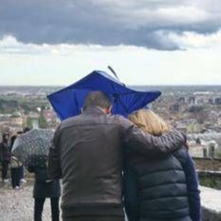 Anticiclone agli sgoccioli, sta per arrivare un’intensa perturbazione atlantica Anticiclone agli sgoccioli, sta per arrivare un’intensa perturbazione atlantica