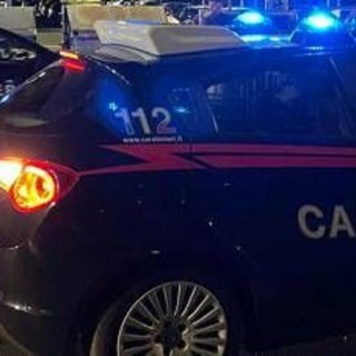 Straniero pestato in strada senza motivo a Napoli, presi due minorenni
