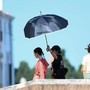 Diego Borella morto sul set di Emily in Paris a Venezia, era l'assistente alla regia