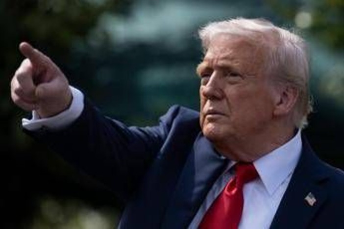 Trump, l'accusa a Biden e Zelensky: &quot;Guerra è colpa loro&quot;