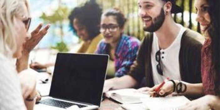 Cresce occupazione under 35 ma non la qualità, un terzo dei giovani è precario Cresce occupazione under 35 ma non la qualità, un terzo dei giovani è precario