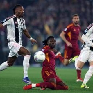 Roma-Juventus 3-3, Spalletti rimonta Gasperini nel recupero Roma-Juventus 3-3, Spalletti rimonta Gasperini nel recupero