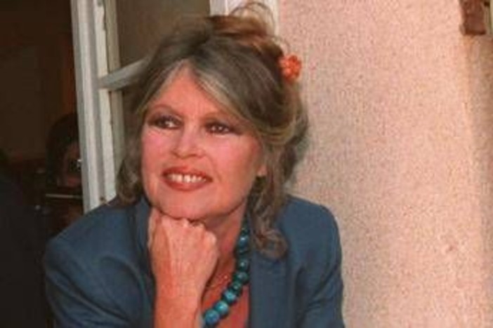 Brigitte Bardot, da diva del cinema a paladina degli animali Brigitte Bardot, da diva del cinema a paladina degli animali