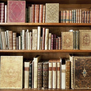 Compie 100 anni la Libreria Antiquaria Mediolanum