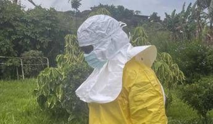 Ebola, il report e l'allarme: "I casi reali potrebbero essere il doppio" Ebola, il report e l'allarme: "I casi reali potrebbero essere il doppio"