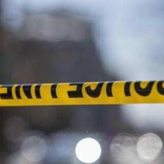 Minneapolis, si finge poliziotto e spara: gravi due politici locali