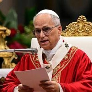 Papa, messa a San Pietro: imposto il Pallio ai nuovi metropoliti