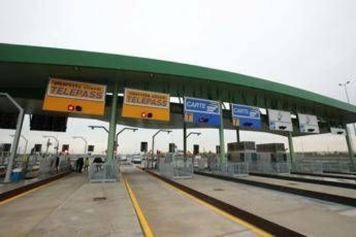 Sicilia, pedaggi truccati sull'A20: ecco come funzionava il raggiro Sicilia, pedaggi truccati sull'A20: ecco come funzionava il raggiro