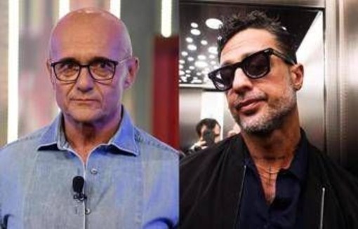 Signorini denuncia i colossi del web: "Non hanno rimosso i video di Corona" Signorini denuncia i colossi del web: "Non hanno rimosso i video di Corona"