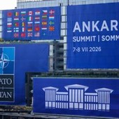 Nato, Trump: "Groenlandia grosso problema, Spagna senza speranza. Italia? Pessima su basi" Nato, Trump: "Groenlandia grosso problema, Spagna senza speranza. Italia? Pessima su basi"