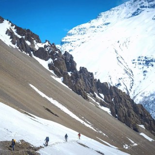 Farnesina, contattati i 5 alpinisti di Como in Nepal, stanno bene