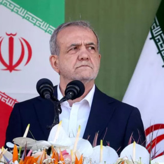 Iran, Pezeshkian annuncia la fine della guerra dei 12 giorni