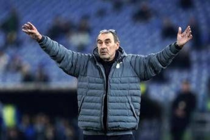 Lazio-Atalanta, Sarri e Palladino ammoniti per proteste. Cos'è successo in semifinale di Coppa Italia Lazio-Atalanta, Sarri e Palladino ammoniti per proteste. Cos'è successo in semifinale di Coppa Italia