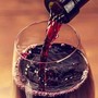 Ubriachi senza bere vino o birra? Colpa di una rara sindrome, cosa dice il medico