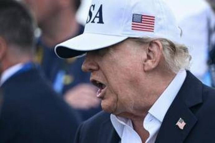 Trump: "Il problema dell'IA è solo il nome: chiamiamola Intelligenza Suprema" Trump: "Il problema dell'IA è solo il nome: chiamiamola Intelligenza Suprema"