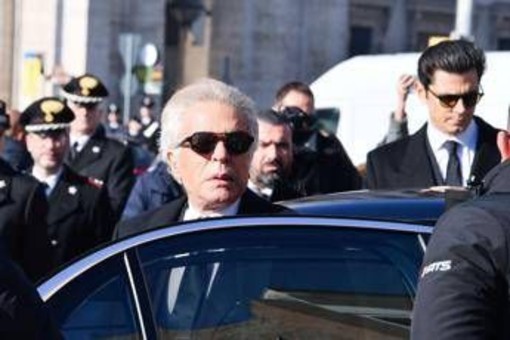 Valentino e gli sconti di Cucinelli, Giammetti: "Non si conoscevano nemmeno..." Valentino e gli sconti di Cucinelli, Giammetti: "Non si conoscevano nemmeno..."