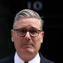 Starmer si commuove: "Torno a fare il marito e il padre"