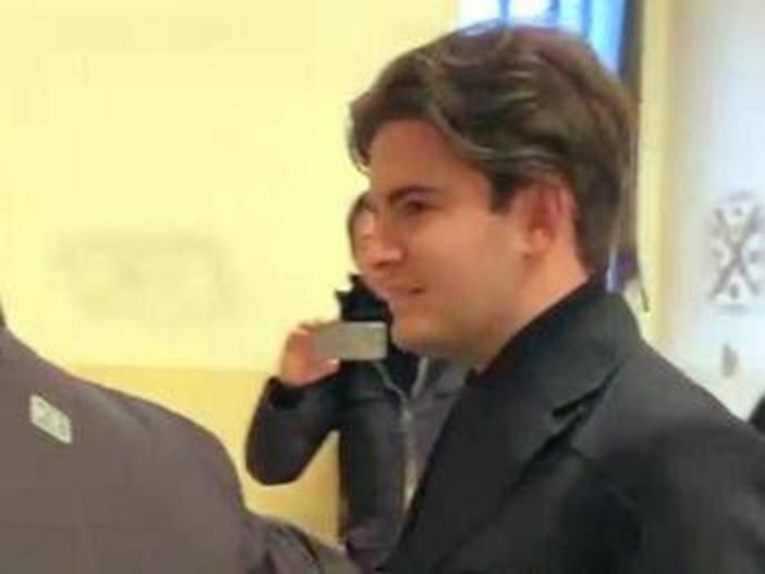 Milano, giudice: "Sì all'archiviazione per La Russa jr accusato di violenza sessuale" Milano, giudice: "Sì all'archiviazione per La Russa jr accusato di violenza sessuale"