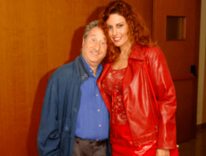 Alvaro Vitali scrive a Stefania Corona: &quot;Torniamo insieme?&quot;. La replica piccata
