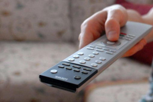 Ascolti tv, 18 giugno: Svizzera‑Bosnia su Rai1 al 23.8% domina la prima serata