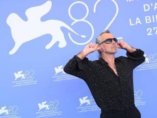 Piero Pelù: &quot;Non sono una rockstar&quot;. A Venezia il documentario 'Rumore dentro'