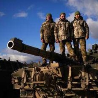 Ucraina, dal Donbass alla Russia e Kiev mai nella Nato al ritorno di Mosca nel G8: ecco il piano di pace di Trump