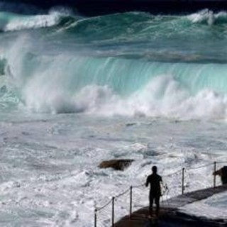 Australia, weekend di Pasqua tragico: almeno sei morti per onde anomale