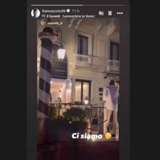Totti e Noemi a Venezia, coincidenza o invito vip dai Bezos?