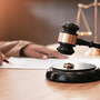 Unioni civili, Cassazione apre ad assegno di divorzio