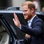 Harry arrivato a Clarence House per incontrare re Carlo