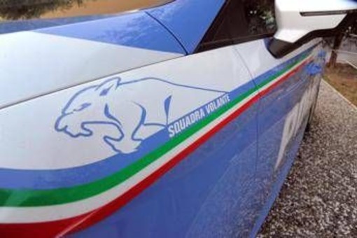 Donna trovata morta in casa a Torino, fermato ex compagno Donna trovata morta in casa a Torino, fermato ex compagno