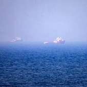 Iran, petroliera colpita in stretto Hormuz. Teheran agli Usa: "Guerrafondai. Nuovi attacchi? Piano di risposta è pronto"
