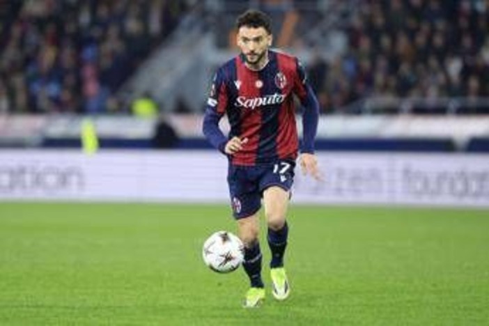 Cremonese-Bologna 1-2, rossoblu vincono con gol di Joao Mario e Rowe