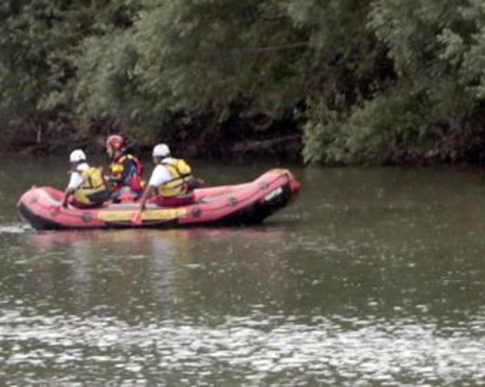 Marito ministra Roccella disperso, ricerche con droni sul lago di Vico