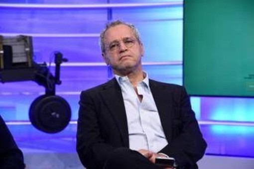 Mentana lascia La7? Il post misterioso: &quot;Devi capire quando è il momento di staccare&quot;