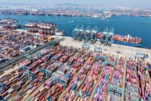 Usa: &quot;Nuove tasse sulle navi cinesi&quot;. Stop di Pechino a Gnl americano