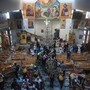 Siria, attacco Isis in una chiesa a Damasco: 20 morti e oltre 50 feriti
