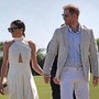 Lo zampino di Meghan e della sua guru nella possibile pace tra Harry e Re Carlo
