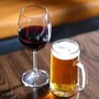 Meglio un bicchiere di vino o uno di birra? Lo studio e gli effetti sul cuore