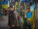Ucraina, Zelensky insiste: &quot;Pressione su assassini Russia per fine guerra&quot;