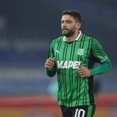 Thorstvedt ruba palla a Jashari, Berardi segna: proteste in Sassuolo-Milan