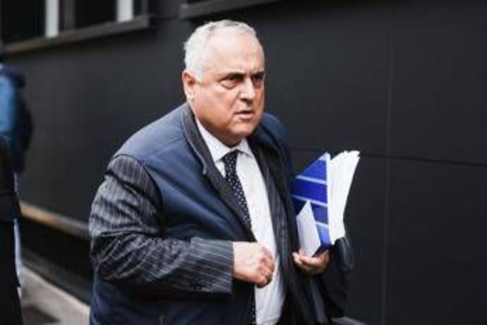 Lotito, la telefonata 'rubata' e la nota: "Lazio ha fiducia in Sarri"