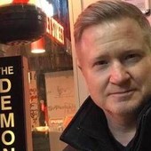 Kevin Bleyer, lo sceneggiatore di 'The Daily Show' morto a 54 anni in un incidente stradale