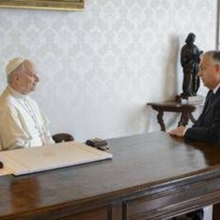 Ucraina, Orban: &quot;Sanzioni a Russia un errore, andrò da Trump per discuterne&quot;. In Vaticano l'incontro con il Papa